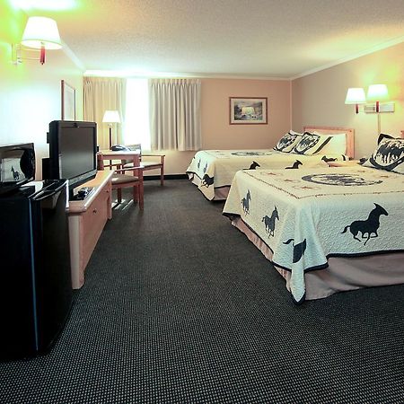 Yellowstone Pioneer Lodge ลิฟวิงสตัน ภายนอก รูปภาพ