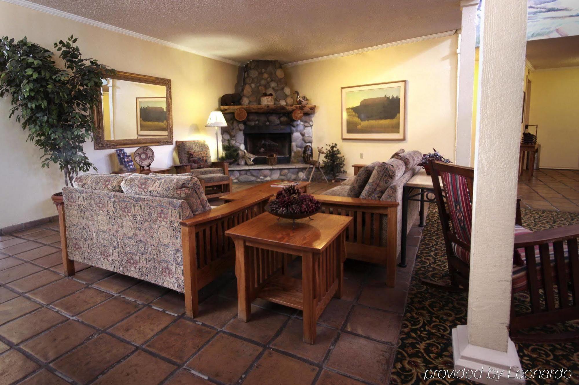 Yellowstone Pioneer Lodge ลิฟวิงสตัน ภายใน รูปภาพ