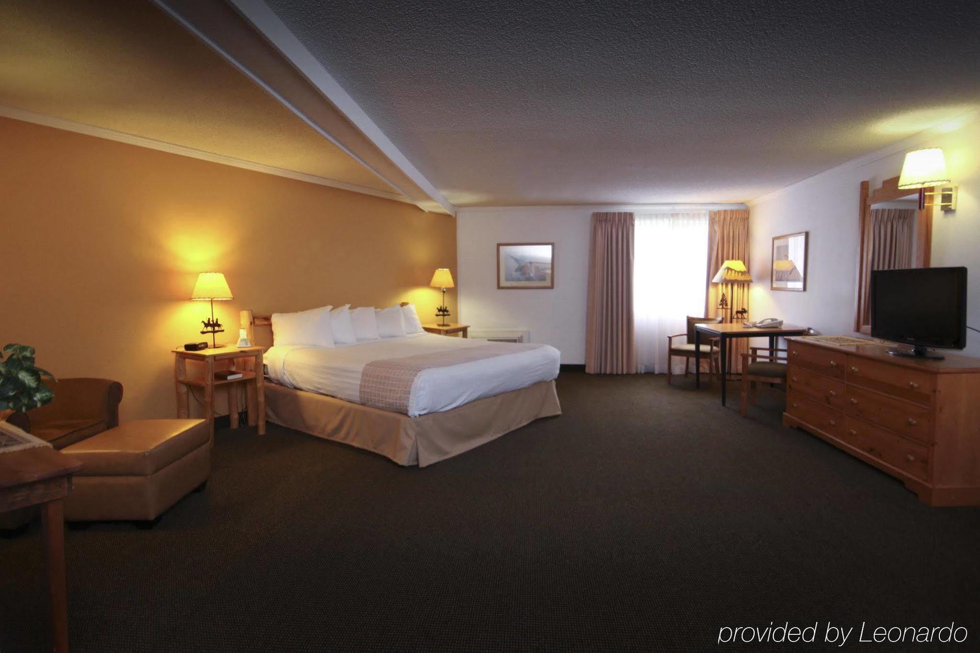 Yellowstone Pioneer Lodge ลิฟวิงสตัน ภายนอก รูปภาพ