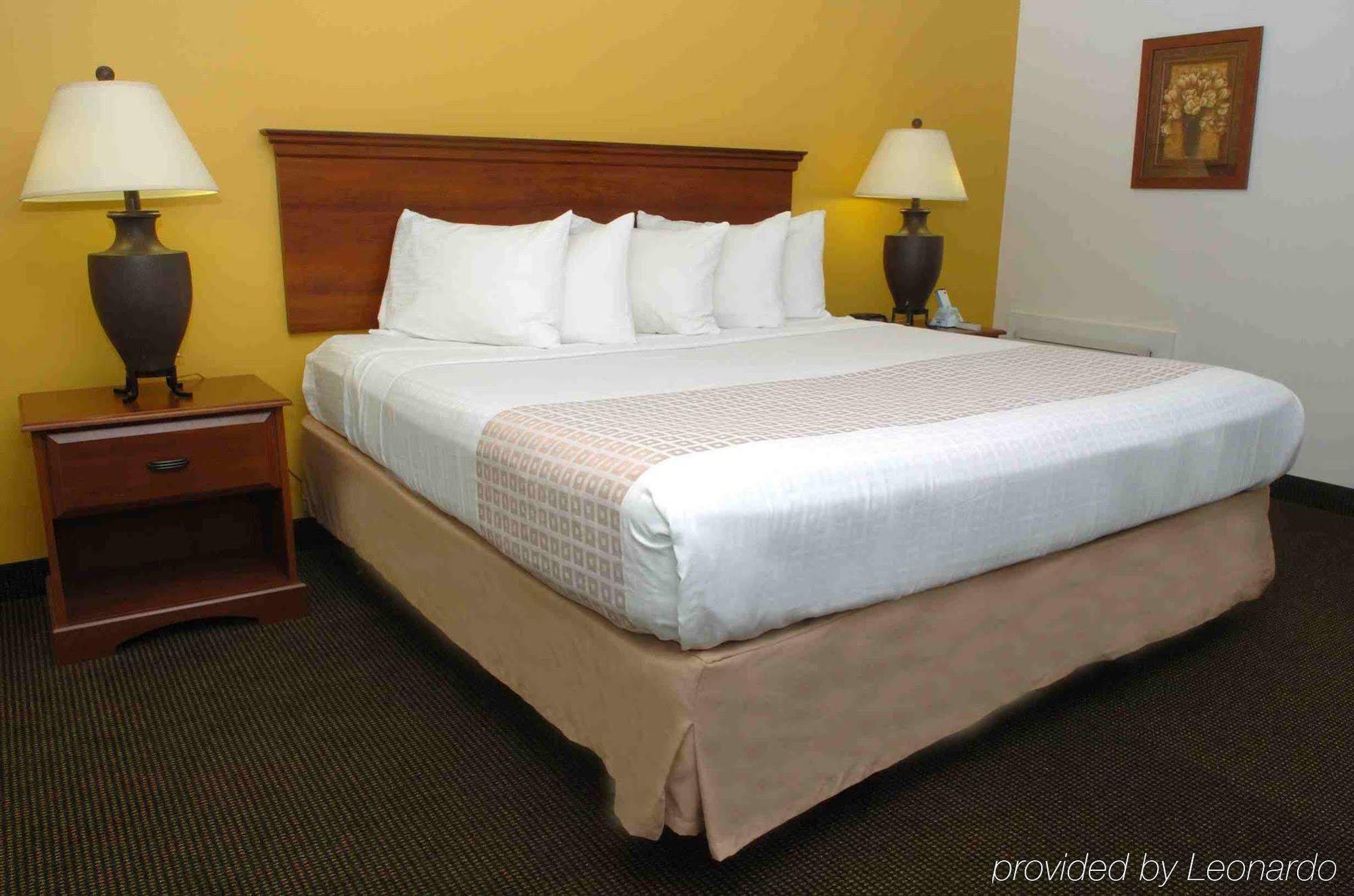Yellowstone Pioneer Lodge ลิฟวิงสตัน ห้อง รูปภาพ