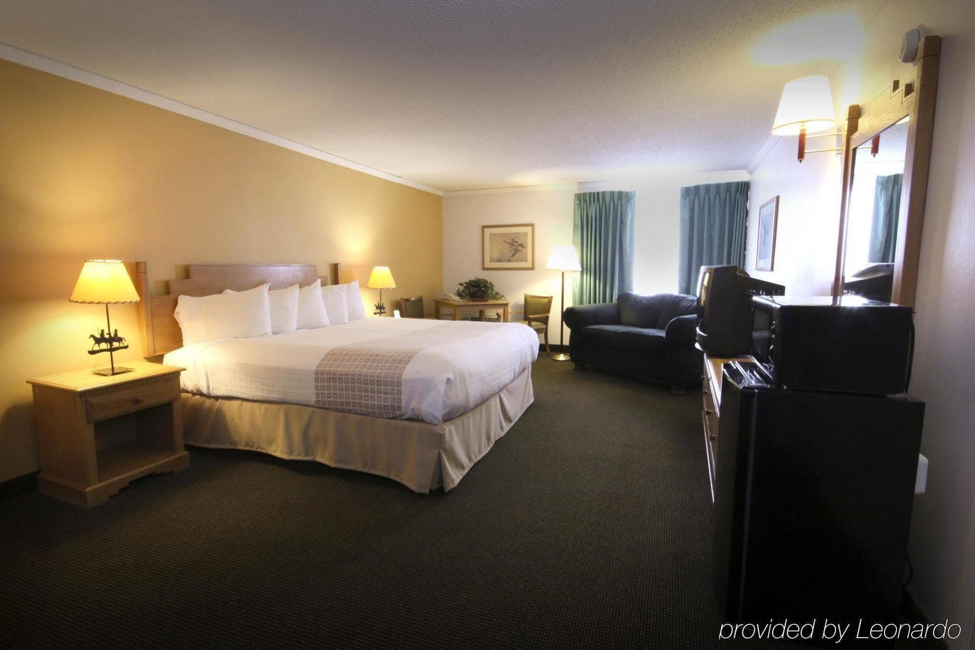 Yellowstone Pioneer Lodge ลิฟวิงสตัน ภายนอก รูปภาพ