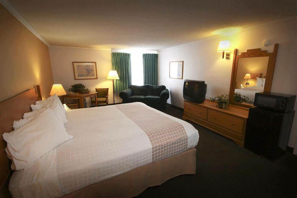 Yellowstone Pioneer Lodge ลิฟวิงสตัน ภายนอก รูปภาพ